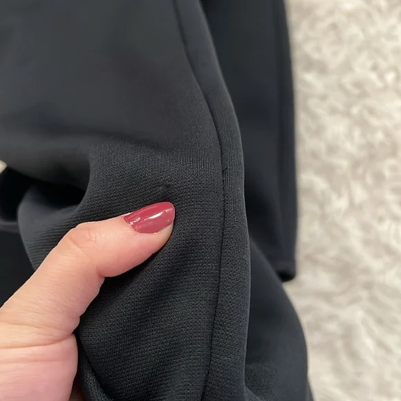 Under Armour Hoodie Storm 1 Women's Size Large Activewear Running - Picture 11 of 11